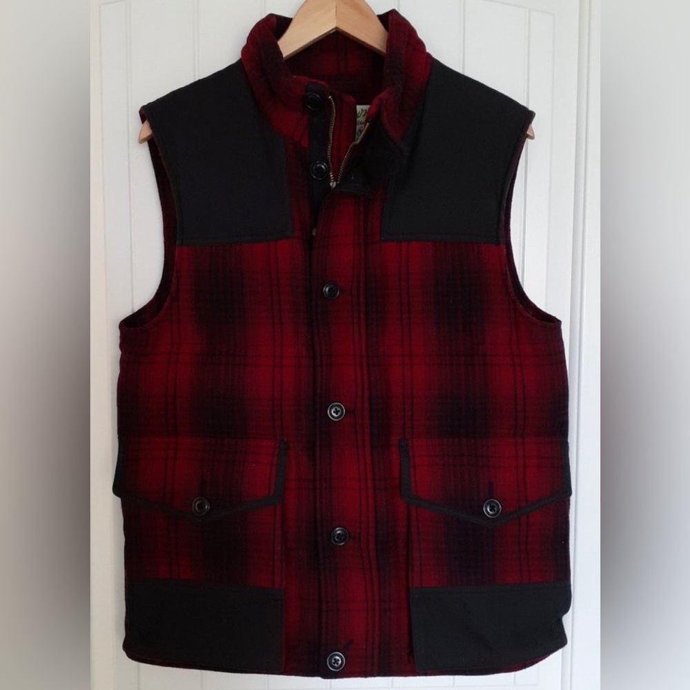 Eddie Bauer Quilted Down Yukon Red/Black Plaid Wool Blend Vest Size S